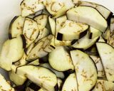 茄子の生姜胡麻和え　夏にぴったりな和物作り方1写真