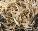 ダシダと中華だしで♪簡単ゴボウのスープ作り方1写真