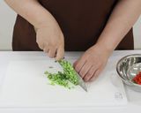 チキンソテー　さっぱりオクラソース作り方2写真