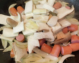 シャウエッセンと野菜達の蒸物　　タレ付き作り方3写真