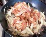 豚肉ときのこのニンニク醤油炒め作り方4写真