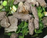 牛肉とピーマンのオイスターソース炒め作り方3写真