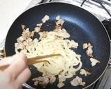焼肉のたれで豚にら焼うどん作り方5写真