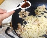 焼肉のたれで豚にら焼うどん作り方6写真