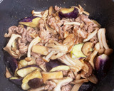 牛肉と茄子とキノコのオイスター炒め作り方8写真