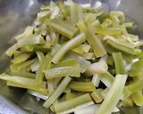 山クラゲの甘酢梅干し炒め作り方2写真