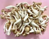 ふわふわ卵としめじのキムチ炒め作り方1写真