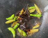 モツ揚げと茄子の甘コク炒め作り方4写真