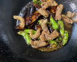 モツ揚げと茄子の甘コク炒め作り方5写真