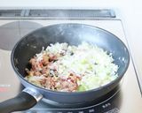 皆大好き!な【豚ネギ卵の白だし炒飯】作り方3写真