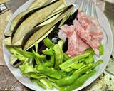 茄子と豚バラ肉のオイスターソース炒め作り方1写真