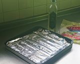 ライスペーパーで簡単！カレーチーズピサ作り方1写真