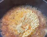 スンドゥブチゲ鍋風辛ラーメン！作り方8写真