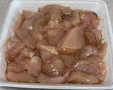 鶏胸肉♡弁当♡簡単ヘルシーチキンナゲット作り方1写真