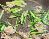 お弁当に✩.*˚小松菜と豚肉の炒め物作り方4写真