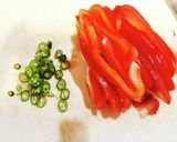 蓮根パプリカのピリ辛味噌オイスター炒め作り方1写真