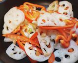 蓮根パプリカのピリ辛味噌オイスター炒め作り方5写真