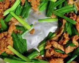 玉ねぎ麹入！豚こまニラ卵のポークチャップ作り方4写真