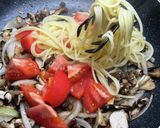 黒舞茸たっぷり和風パスタ作り方5写真