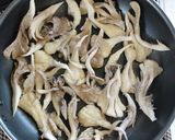 簡単おつまみ☆カリカリ舞茸・海苔塩味。作り方5写真