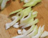 エビとセロリの中華炒め作り方1写真
