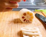 甘酢だれを絡めたレンコンの副菜作り方1写真