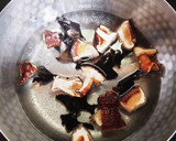 きくらげと干し椎茸のかんたん味噌汁作り方2写真