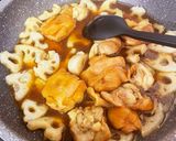 蓮根とさつまいもと鶏ももの照り煮作り方11写真
