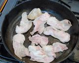 安い!旨い!菜花と鶏皮のぱりぱり揚げ作り方2写真
