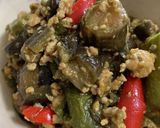 鶏ミンチとナスとピーマンの味噌炒め♪作り方7写真
