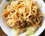 お一人様！市販の焼きそばにヘルシー隠し味作り方3写真