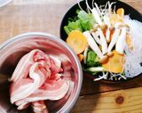 週1レシピ！蒸し野菜！豚バラ春雨！作り方1写真