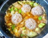 椎茸の肉詰め入りキムチスープ作り方11写真