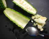 簡単!レバーとゴーヤとエリンギの炒め物作り方1写真