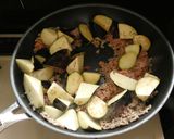ナスとひき肉の味噌オイスター炒め作り方3写真