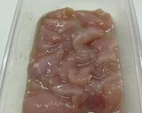 【簡単晩ご飯】鶏胸肉とキクラゲの卵炒め作り方2写真