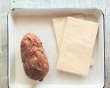 材料2つ☆トースター焼いもパイ作り方1写真