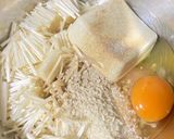 節約レシピ！えのきの豆腐ハンバーグ作り方2写真