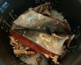 塩鮭で簡単！バター醤油の炊き込みご飯作り方2写真