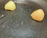 一つの卵で二つの目玉焼きをつくる裏技！作り方4写真