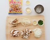 バター香るきのこ焼ビーフン作り方2写真