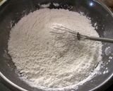 混ぜて蒸すだけ！米粉入りひし餅風蒸しパン作り方1写真