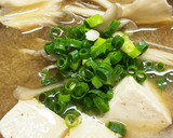 簡単✱10分で！舞茸と豆腐のお味噌汁作り方4写真