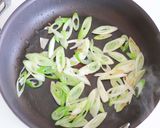 香ばしネギの焼ビーフン作り方3写真