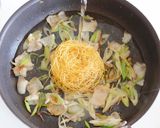 香ばしネギの焼ビーフン作り方5写真