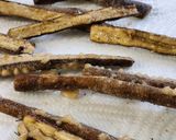 全粒粉でカリカリ！ごぼうのからあげ作り方7写真