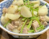 蕪と鶏肉の塩麹ゆず蜂蜜炒め作り方6写真