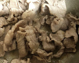 豚肉と玉ねぎとごぼうと里芋の煮物作り方2写真