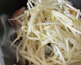 カレー味！ウィンナーともやしの炒め物弁当作り方2写真