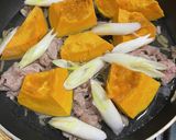 生姜香る♪豚肉・ねぎ・かぼちゃの煮物作り方4写真